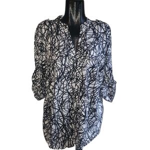 Calvin Klein White and Black Abstract Shirt 1X